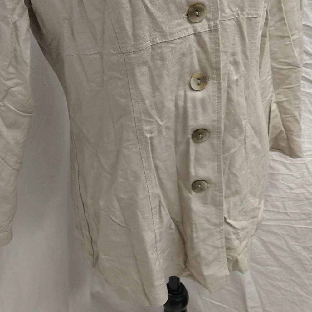 Taupe color blazer - Picture 3 of 15